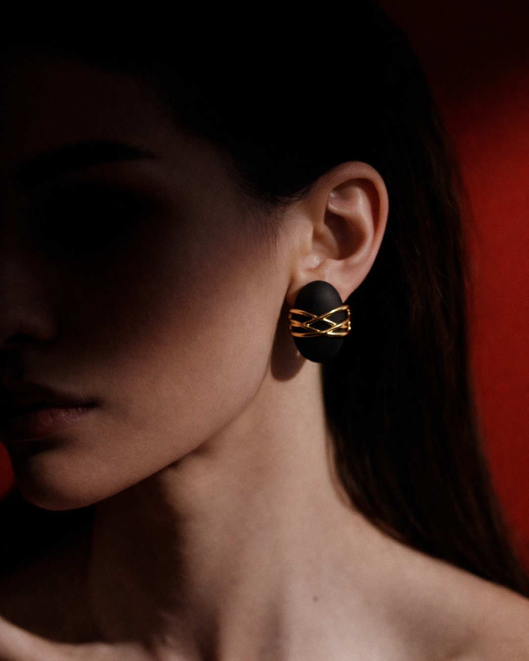 Noir & Rouge Aurelia Studs