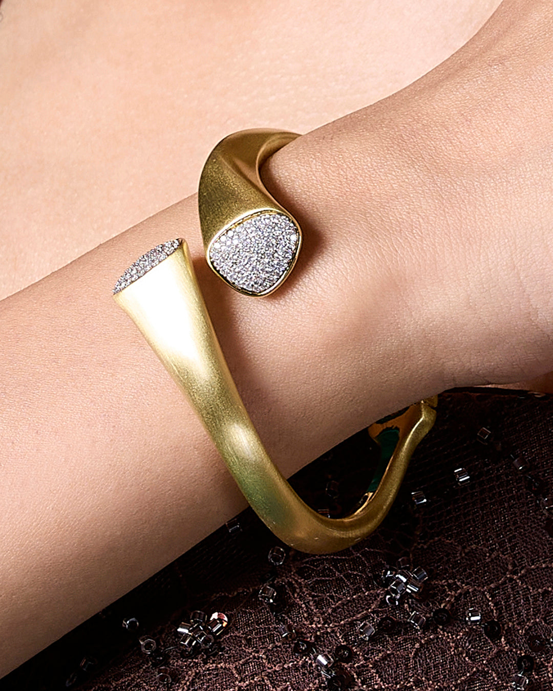 Rosette Orbit Bracelet