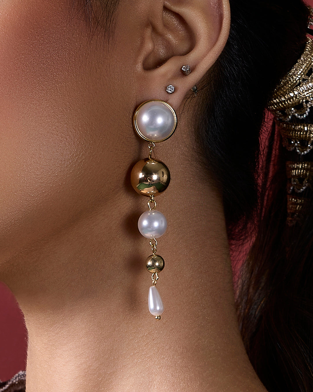 Elara Pearl drops